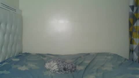 Snapshot of cum_central chatting on 03.12.25 cum_central online show from 03.12.25