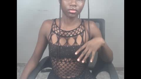 sophie online show from 10.05.25