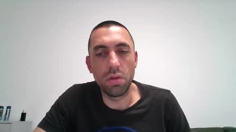 Snapshot of cum_shot8407 chatting on 09.26.25 cum_shot8407 online show from 09.26.25