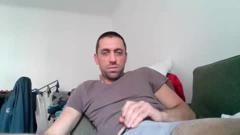 Snapshot of cum_shot8407 chatting on 10.12.25 cum_shot8407 online show from 10.12.25