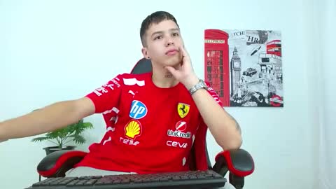 Snapshot of cumandres chatting on 09.20.25 cumandres online show from 09.20.25