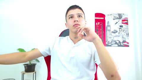 Snapshot of cumandres chatting on 11.27.25 cumandres online show from 11.27.25