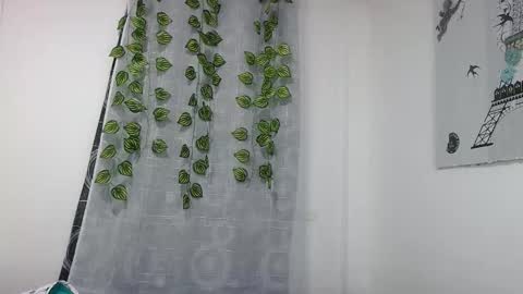 Snapshot of cumb0y_squirtgirl chatting on 09.20.25 Pablo and emma online show from 09.20.25