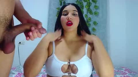 Snapshot of cumb0y_squirtgirl chatting on 11.03.25 Pablo and emma online show from 11.03.25