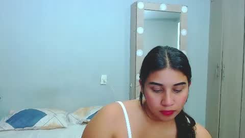 Snapshot of cumb0y_squirtgirl chatting on 07.05.26 Pablo and emma online show from 07.05.26
