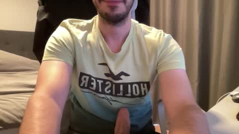 Snapshot of cumlvr11 chatting on 09.12.25 Tony online show from 09.12.25