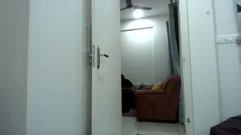 Snapshot of cummforuu chatting on 03.01.25 Cumms Cam online show from 03.01.25