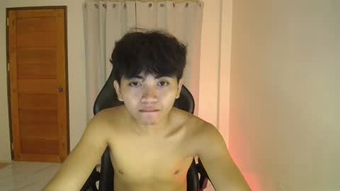 Snapshot of cummingyu chatting on 01.13.25 cummingyu online show from 01.13.25