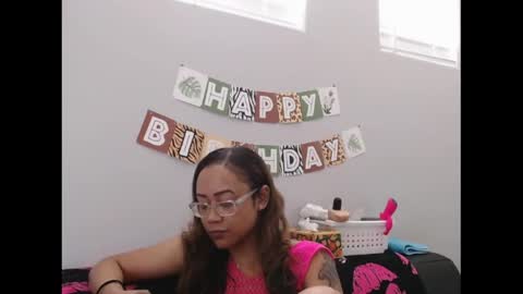 Nia Reese online show from 03.06.26