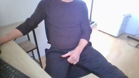 Snapshot of cumrocco009 chatting on 01.02.25 cumrocco online show from 01.02.25