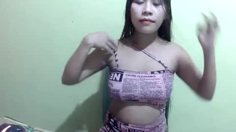 Snapshot of cumwhore4uxox chatting on 11.02.25 cumwhore4uxox online show from 11.02.25