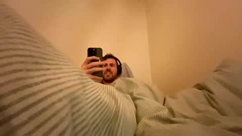 Snapshot of cumxdaddy chatting on 01.31.25 cumxdaddy online show from 01.31.25