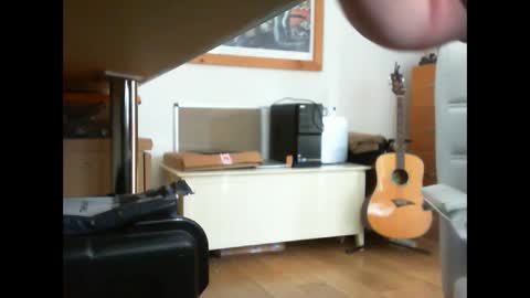 Snapshot of cunnylover00007 chatting on 09.18.25 cunnylover00007 online show from 09.18.25