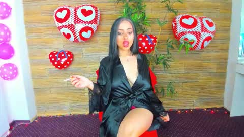 Snapshot of cupcake_izzy chatting on 02.18.26 cupcake_izzy online show from 02.18.26