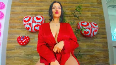 Snapshot of cupcake_izzy chatting on 02.19.26 cupcake_izzy online show from 02.19.26