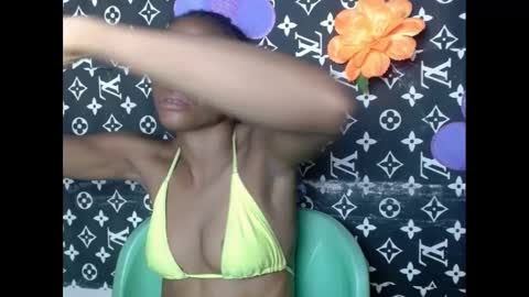 Snapshot of cupidxdoll chatting on 02.12.25 cupidxdoll online show from 02.12.25