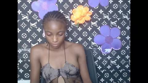 Snapshot of cupidxdoll chatting on 03.02.25 cupidxdoll online show from 03.02.25