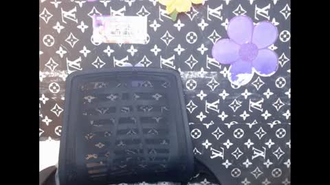 Snapshot of cupidxdoll chatting on 03.10.25 cupidxdoll online show from 03.10.25