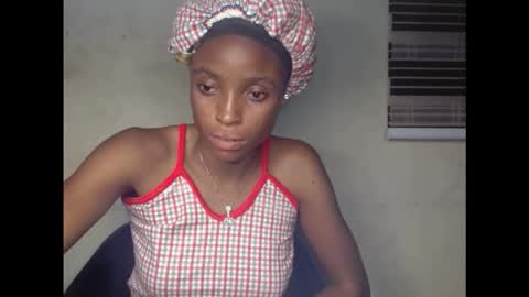 Snapshot of cupidxdoll chatting on 09.25.25 cupidxdoll online show from 09.25.25