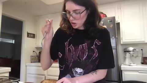 Snapshot of cupiesbedroom chatting on 11.12.25 Cupid online show from 11.12.25