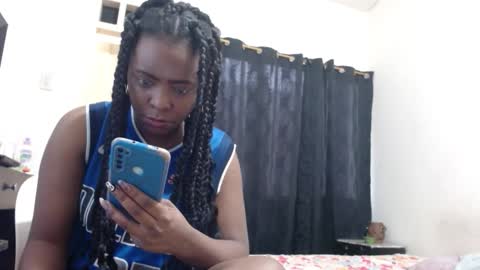 Snapshot of cuplex_hotlatina94 chatting on 11.14.25 dominic and julieta... independent models online show from 11.14.25