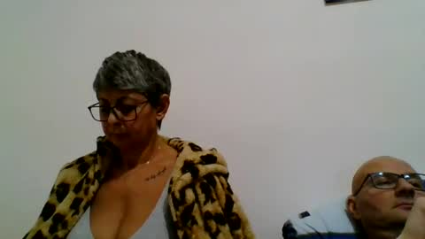 Snapshot of cuplu4346529860 chatting on 12.04.24 couple online show from 12.04.24