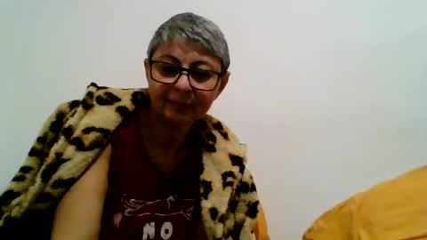 Snapshot of cuplu4346529860 chatting on 12.13.24 couple online show from 12.13.24