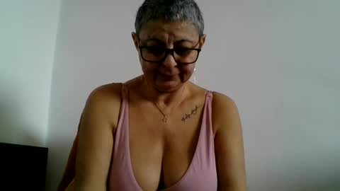 Snapshot of cuplu4346529860 chatting on 01.30.25 couple online show from 01.30.25