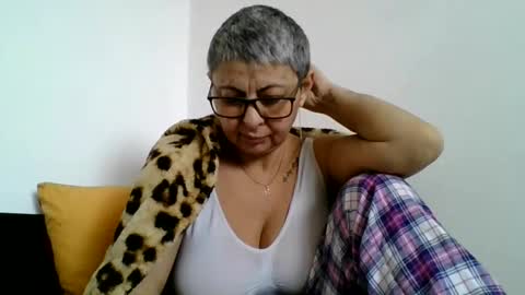 Snapshot of cuplu4346529860 chatting on 02.20.25 couple online show from 02.20.25