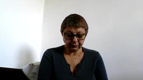 Snapshot of cuplu4346529860 chatting on 10.14.25 couple online show from 10.14.25