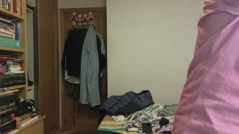 curiosillo1983 online show from 10.30.25