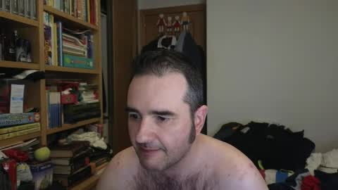 curiosillo1983 online show from 04.12.26