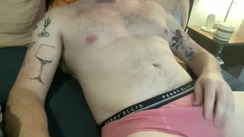 Snapshot of curiousmax18 chatting on 11.14.25 Maxx online show from 11.14.25