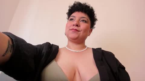 Bruna  online show from 02.10.25
