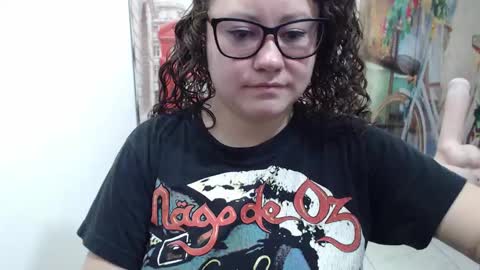 Vannesa online show from 11.20.25