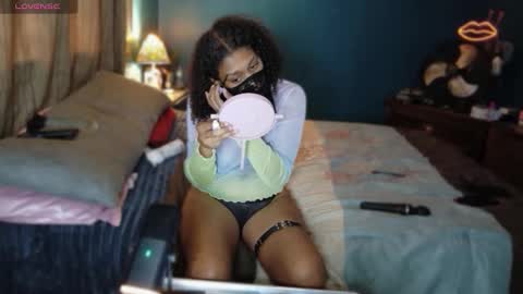 Curlynony online show from 11.07.25