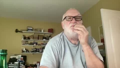 Snapshot of curo69 chatting on 01.03.25 ALAN online show from 01.03.25