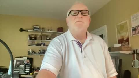 Snapshot of curo69 chatting on 01.29.25 ALAN online show from 01.29.25