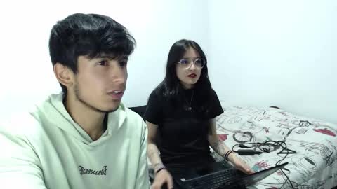 Snapshot of curselovers28 chatting on 09.21.25 curselovers28 online show from 09.21.25