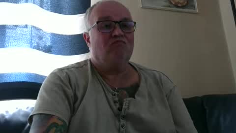 curtus14 online show from 10.24.25