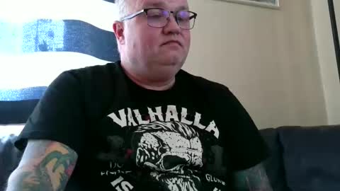 curtus14 online show from 11.30.25