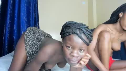 Snapshot of curvyjoan chatting on 01.25.25 curvyjoan online show from 01.25.25