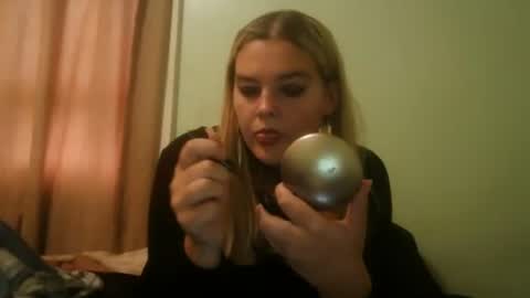 curvymom2025 online show from 10.22.25