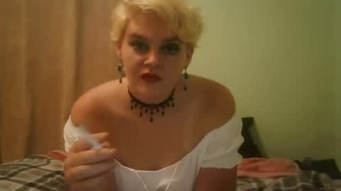 curvymom2025 online show from 11.24.25