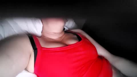 Snapshot of curvymomy69 chatting on 10.02.25 Milfmomma online show from 10.02.25