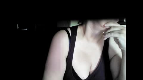 Snapshot of curvymomy69 chatting on 10.16.25 Milfmomma online show from 10.16.25
