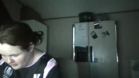 dahlia -kim online show from 10.29.25