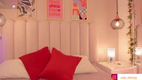 Amber  online show from 09.25.25