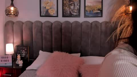 Amber  online show from 04.18.26