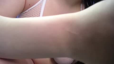 cute_angel_1 online show from 09.22.25